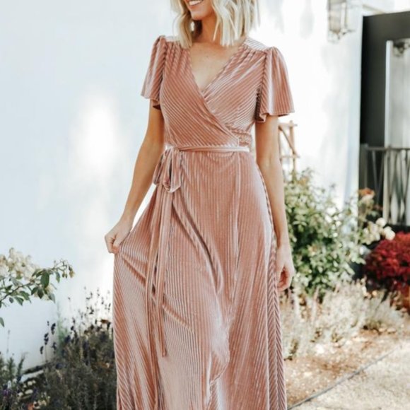 Baltic Born Dresses & Skirts - Baltic Born Andi Champagne Ribbed Velvet Wrap Dress, size L